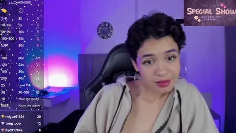 Snapshot of catarsiss_moon chatting on 02/12/25, 11:09 Cat online show from 02/12/25, 11:09