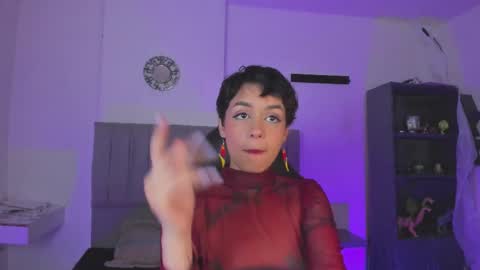 Snapshot of catarsiss_moon chatting on 03/04/25, 09:00 Cat online show from 03/04/25, 09:00