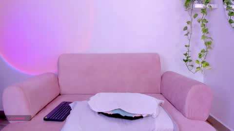      online show from 03/07/26, 04:15