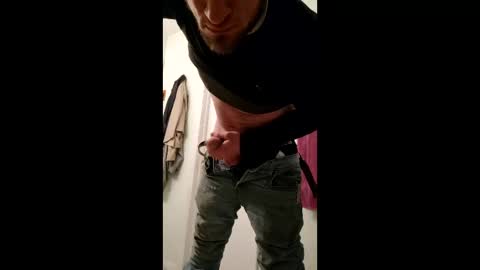 Snapshot of catchmycum87 chatting on 01/15/26, 04:55 catchmycum87 online show from 01/15/26, 04:55