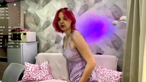 Kate online show from 04/21/26, 11:27