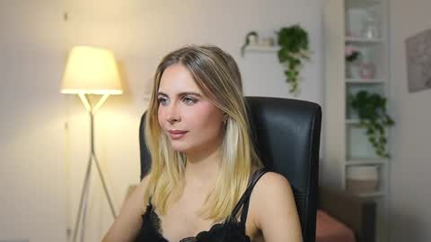 catecrago  online show from 12/05/25, 09:18