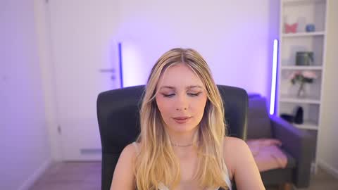 catecrago  online show from 03/30/26, 08:04