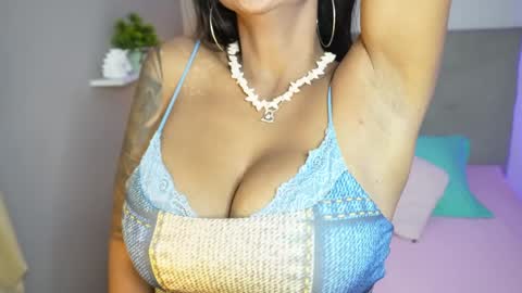 Caterine Zapata  online show from 12/27/24, 09:06