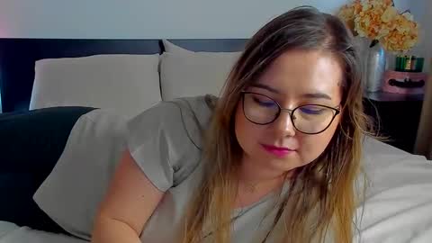 Kat online show from 12/13/24, 01:44