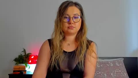 Kat online show from 02/05/25, 10:30