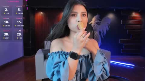 Snapshot of cathalina_santana chatting on 10/10/25, 06:29 Catalina Santana online show from 10/10/25, 06:29