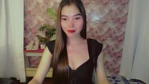 catherine_365 online show from 04/28/26, 09:47