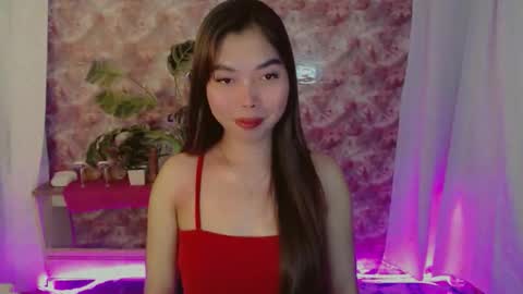 catherine_365 online show from 05/05/26, 02:58