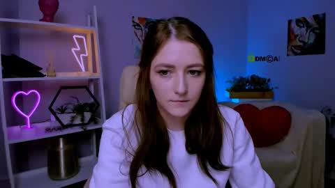 Snapshot of catherine_kitty chatting on 02/10/25, 01:11 Catherine online show from 02/10/25, 01:11