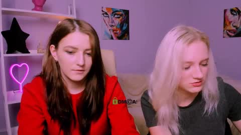 Snapshot of catherine_kitty chatting on 02/13/25, 01:15 Catherine online show from 02/13/25, 01:15