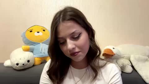 Snapshot of catherinelenters chatting on 08/08/26, 01:46 Katrin online show from 08/08/26, 01:46