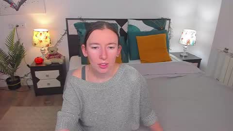 Snapshot of catherinewalls chatting on 12/03/24, 04:25 Catrin online show from 12/03/24, 04:25