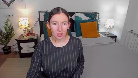 Snapshot of catherinewalls chatting on 12/23/24, 06:44 Catrin online show from 12/23/24, 06:44