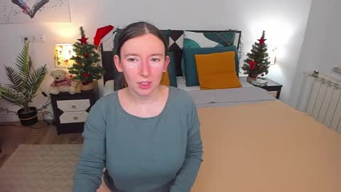 Snapshot of catherinewalls chatting on 01/08/25, 01:53 Catrin online show from 01/08/25, 01:53