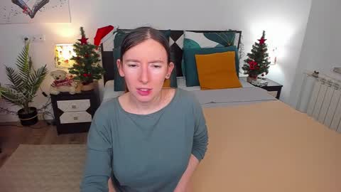 Snapshot of catherinewalls chatting on 01/08/25, 04:55 Catrin online show from 01/08/25, 04:55