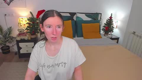 Snapshot of catherinewalls chatting on 01/27/25, 02:42 Catrin online show from 01/27/25, 02:42