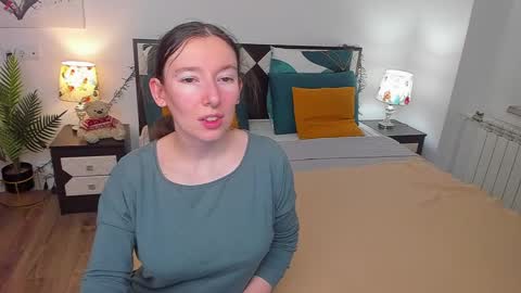 Snapshot of catherinewalls chatting on 02/21/25, 03:45 Catrin online show from 02/21/25, 03:45