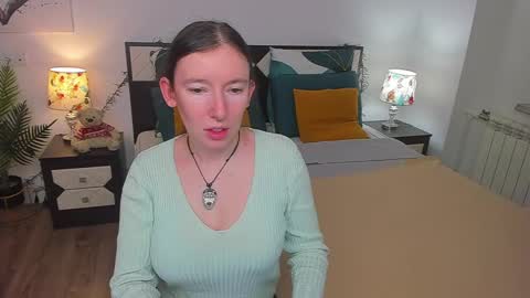 Snapshot of catherinewalls chatting on 02/23/25, 03:35 Catrin online show from 02/23/25, 03:35