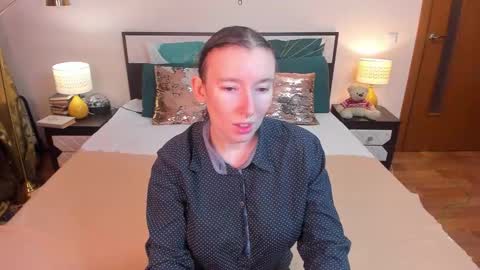 Catrin online show from 01/08/26, 01:41