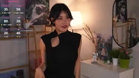 Lee online show from 09/22/25, 04:09