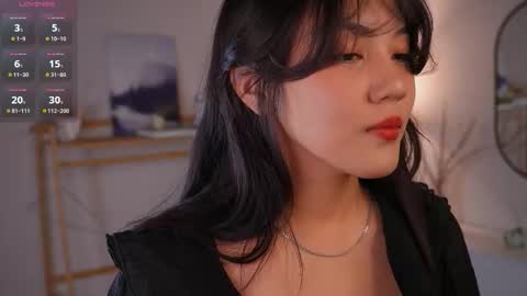 Lee online show from 11/10/25, 04:06