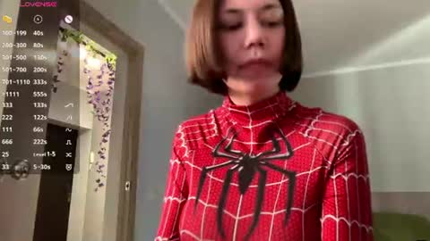 Snapshot of catherynfelton chatting on 07/24/26, 07:50 Roniy online show from 07/24/26, 07:50