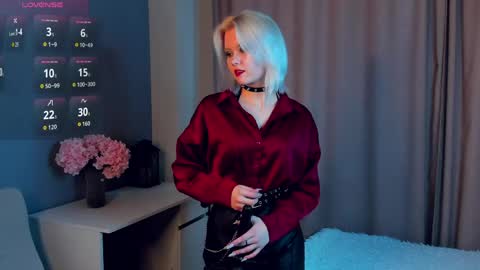 Mia online show from 03/27/26, 11:10