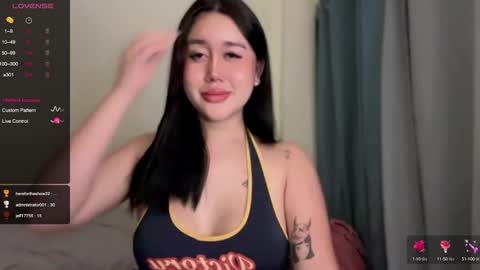 Snapshot of cathleya_ chatting on 01/22/25, 07:13 Cathy online show from 01/22/25, 07:13