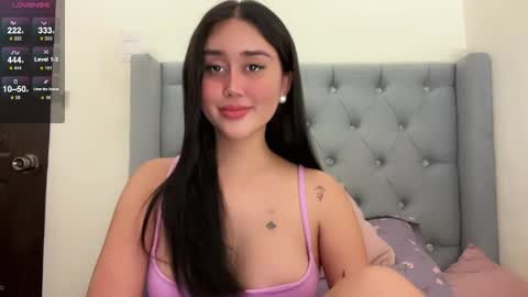 Snapshot of cathleya_ chatting on 10/18/25, 04:04 Cathy online show from 10/18/25, 04:04