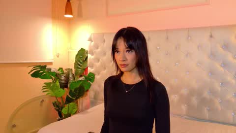 Snapshot of cathmellow_ chatting on 02/14/26, 11:23 CATH online show from 02/14/26, 11:23