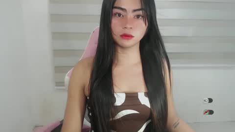 Snapshot of cathy_ho chatting on 01/11/25, 11:45 cathy_ho online show from 01/11/25, 11:45