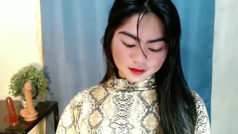 Snapshot of cathy_ho chatting on 01/14/25, 11:05 cathy_ho online show from 01/14/25, 11:05