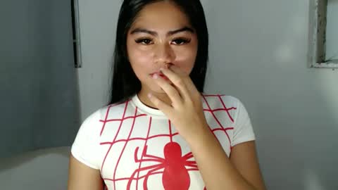 Snapshot of cathy_ho chatting on 09/29/25, 03:50 cathy_ho online show from 09/29/25, 03:50