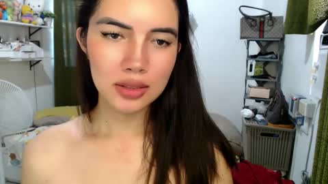 Snapshot of cathy_lyn chatting on 05/26/26, 12:39 cathy_lyn online show from 05/26/26, 12:39