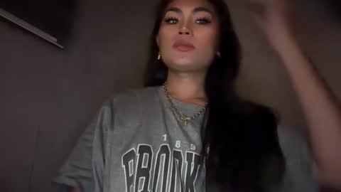 Snapshot of cathy_sanches chatting on 05/27/26, 02:08 cathy online show from 05/27/26, 02:08