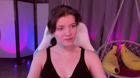 Snapshot of cathybarnes chatting on 10/31/25, 04:24 cathybarnes online show from 10/31/25, 04:24