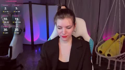 Snapshot of cathybarnes chatting on 11/14/25, 04:44 cathybarnes online show from 11/14/25, 04:44