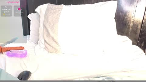 Snapshot of cathynoir chatting on 04/10/26, 09:14 catrine online show from 04/10/26, 09:14
