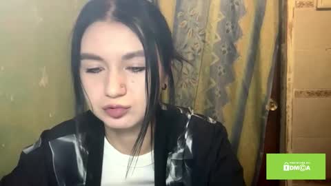 Lola online show from 12/04/25, 10:07