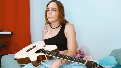 Catalina Restrepo online show from 10/19/25, 12:44