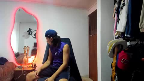 catnuaa online show from 01/15/26, 08:56