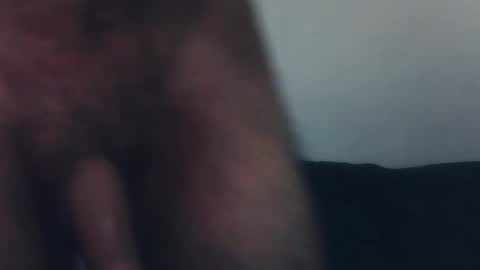 Snapshot of catt066 chatting on 12/30/24, 05:04 Gato2055 online show from 12/30/24, 05:04