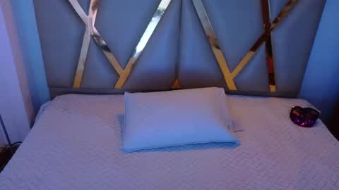 CATALEYA  online show from 09/20/25, 12:17