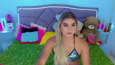 Snapshot of cattaleya_skinny chatting on 10/12/25, 06:07 cattaleya skinny online show from 10/12/25, 06:07