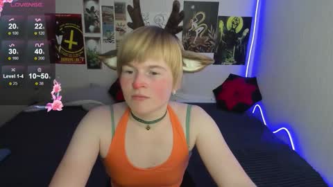 cattie_w_ online show from 12/16/25, 01:21