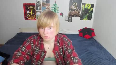 cattie_w_ online show from 03/10/26, 01:21