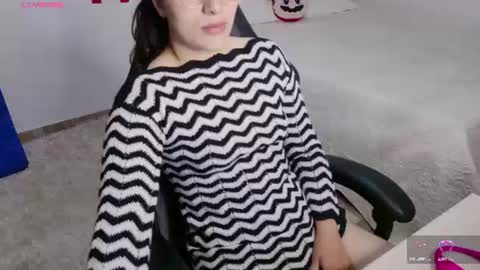 Snapshot of cattleyaangel chatting on 06/20/26, 04:21 Cattleya online show from 06/20/26, 04:21