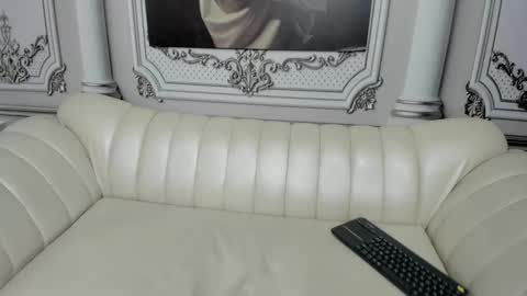 Snapshot of catty_dolldaddy chatting on 03/08/25, 05:11 catty online show from 03/08/25, 05:11