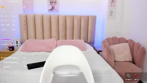 catvalentinee_ online show from 02/11/25, 11:33